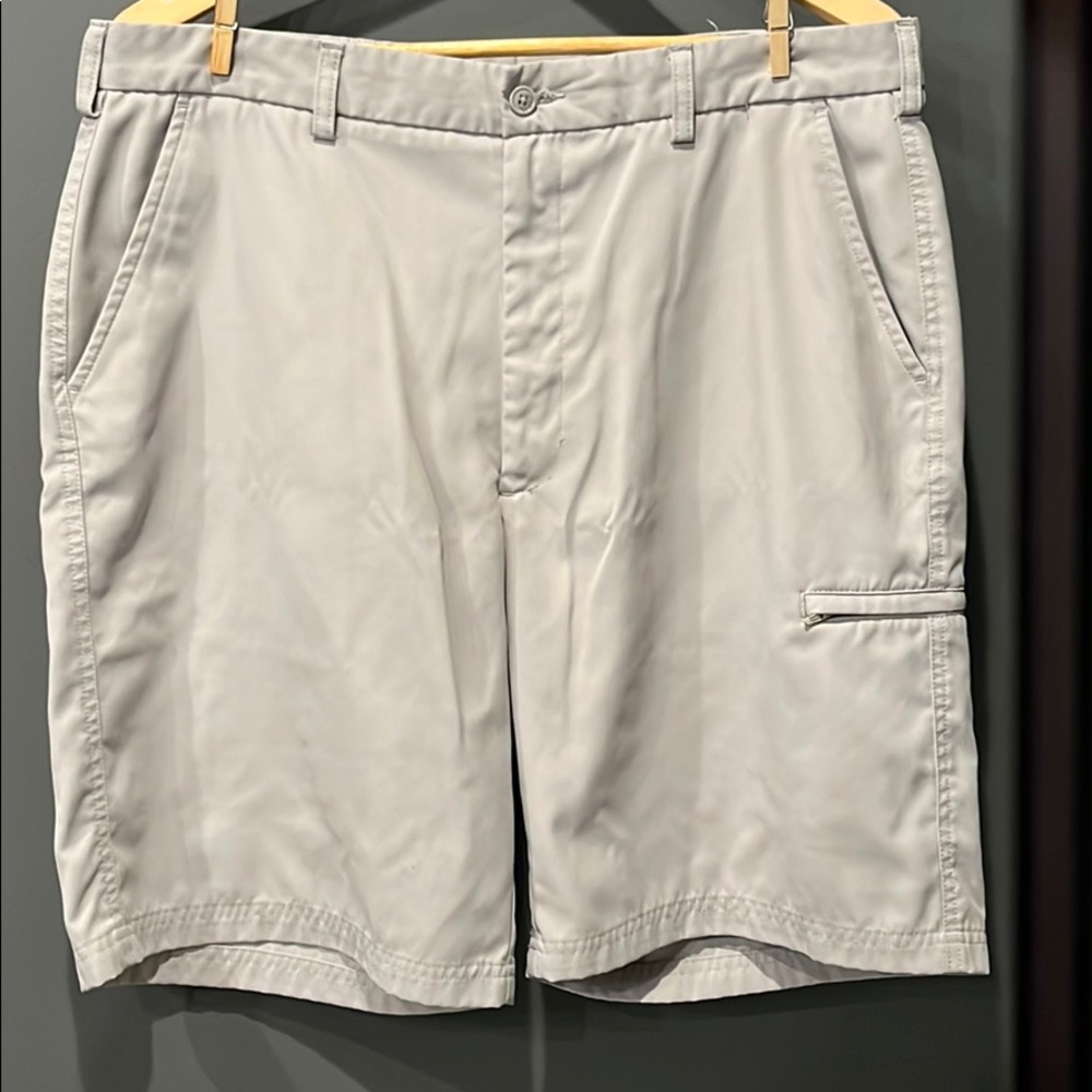 Men’s Pebble Beach Performance shorts